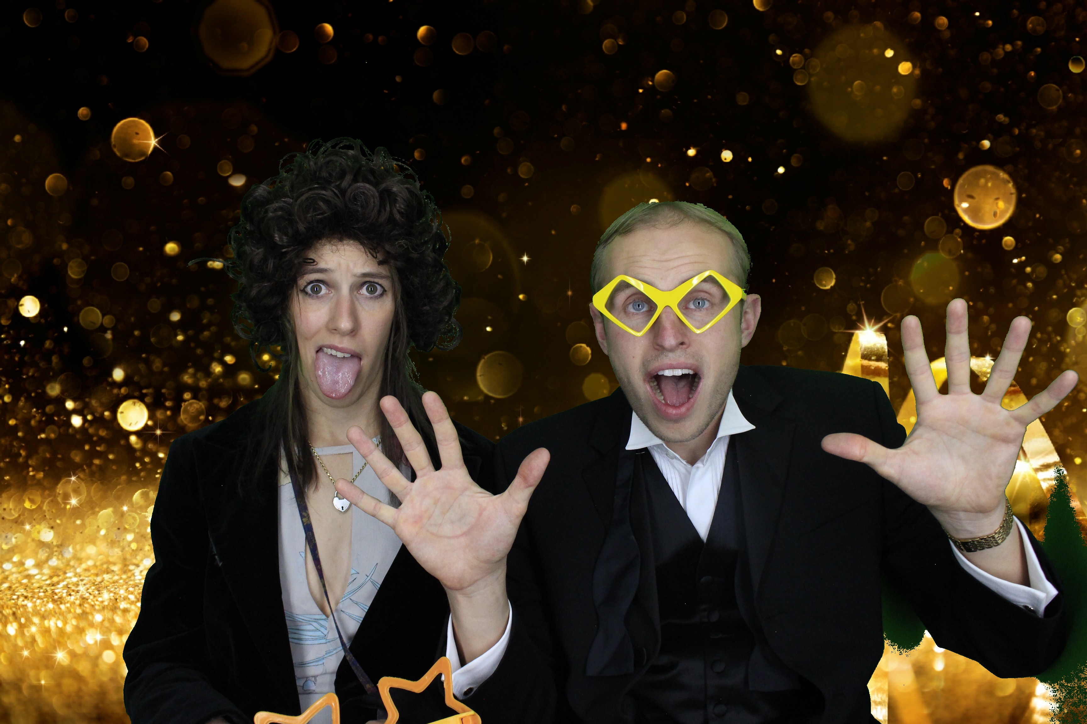 New Years Eve Party Silvermere | View more photos from the event at gallery.myphotoboothexperience.co.uk/u/MyPhotoBoothExperienceLtd/New-Years-Eve-Party-Silvermere